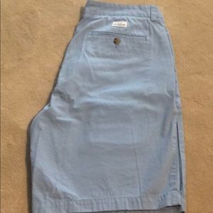 Vineyard Vines Classic 9” Short light blue 33